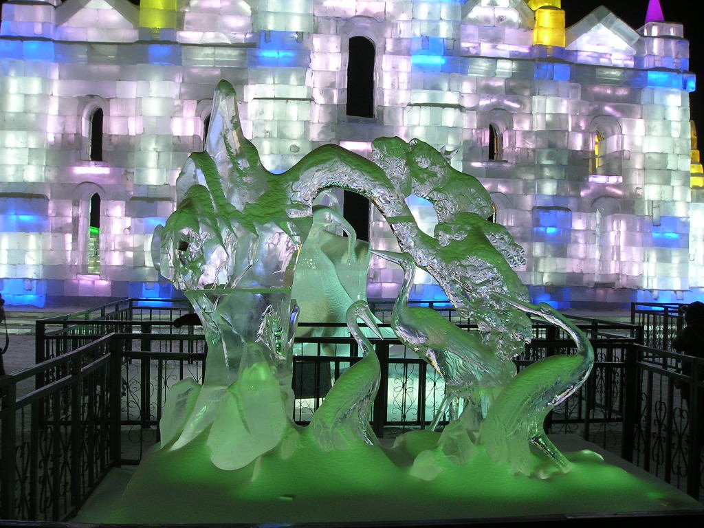 sculpturesforacarvingcontest13.jpg